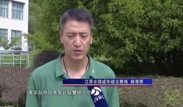 目前中国内地动画片最高票房为《疯狂动物城》的15.3亿人民币，内地影史排名第27，对比之下可以看出日本观众对动画片的疯狂程度